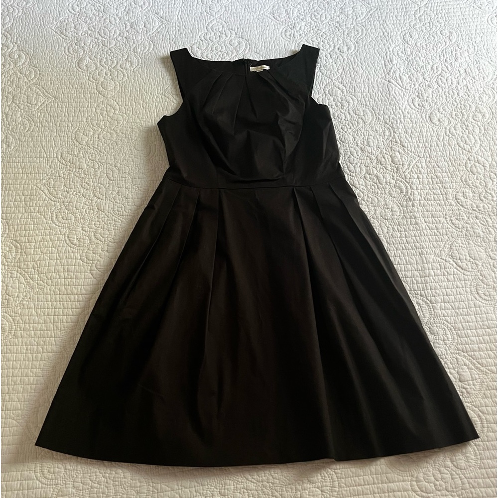 Shoshanna black pleated dress size 4
